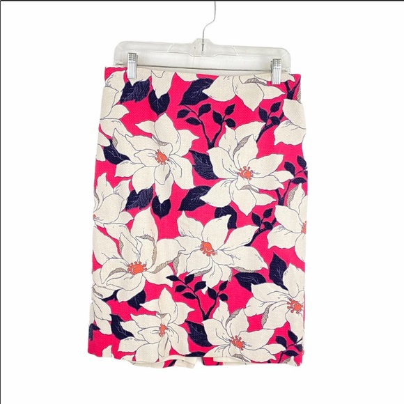 Ann Taylor Floral Pencil Skirt - Picture 4 of 4